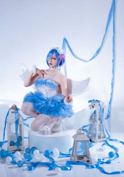 变成黑皮辣妹后朋友做了相似的梦_1080电影完整版在线观看