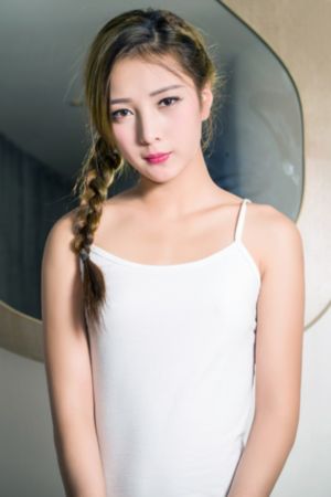 老板的胯下娇妻_DVD免费全集观看