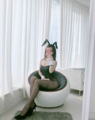 性感妈妈的朋友_BD国语免费高清观看